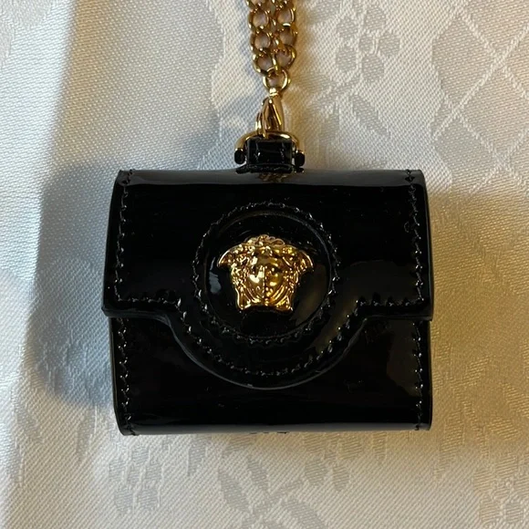 SALE!! Versace unisex black patient leather La Medusa logo AirPods Pro case - Picture 3 of 9